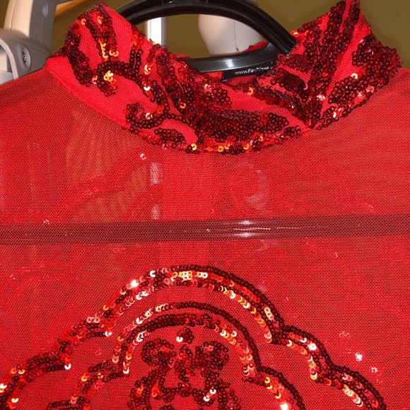 Red mesh sequin long sleeve past knee dress - Picture 7 of 9